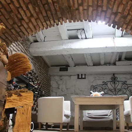 Cr 4 Estrellas La De Sentidos En Caceres 哈兰迪雅·德·拉·维尔