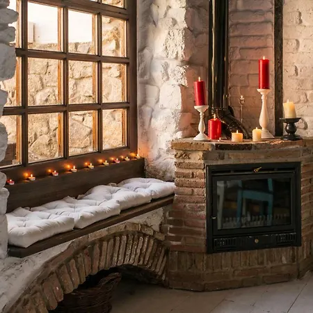 Cr 4 Estrellas La De Sentidos En Caceres