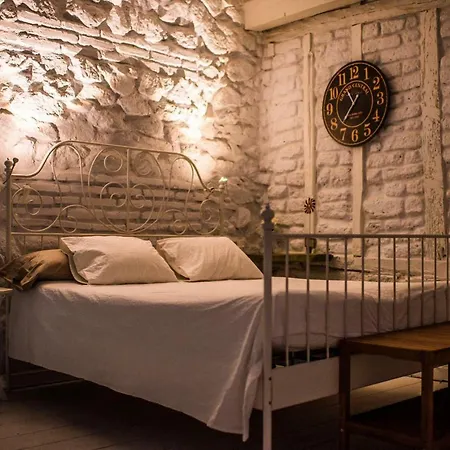 Cr 4 Estrellas La De Sentidos En Caceres *