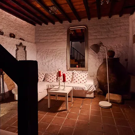 Cr 4 Estrellas La De Sentidos En Caceres Venkovský dům