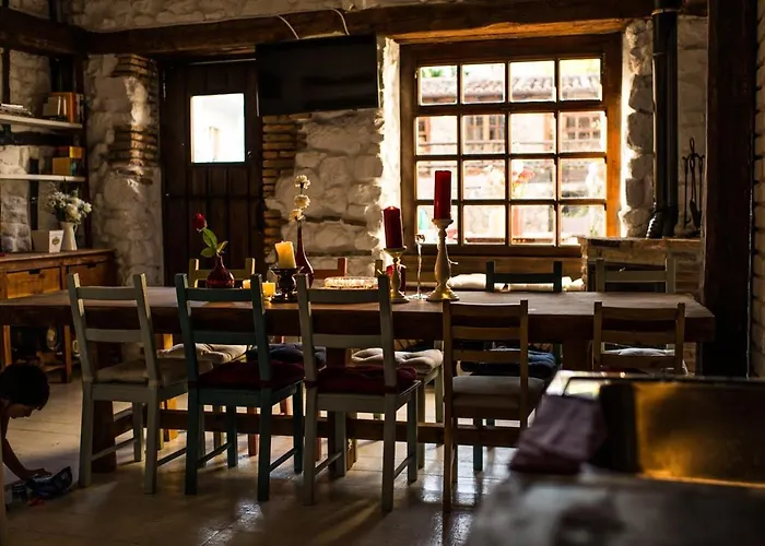 Cr 4 Estrellas La De Sentidos En Caceres *