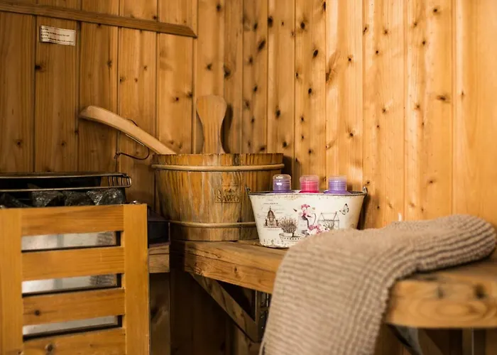 Cr 4 Estrellas La De Sentidos En Caceres