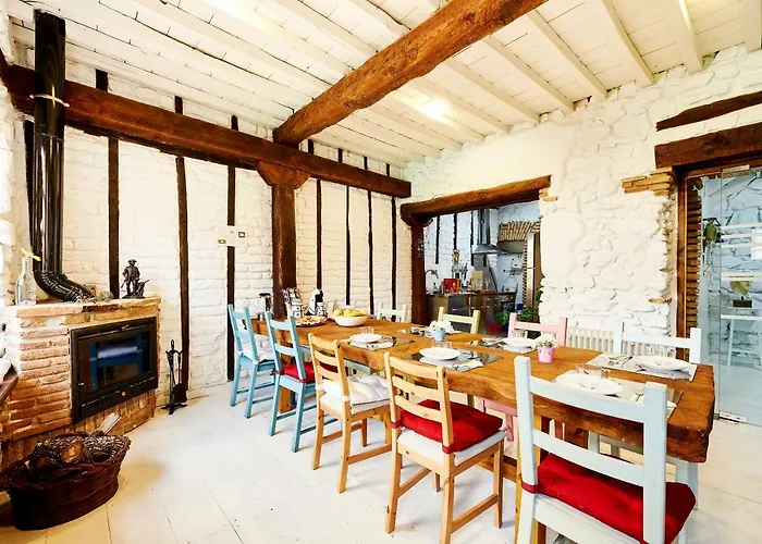 Cr 4 Estrellas La De Sentidos En Caceres Jarandilla de la Vera