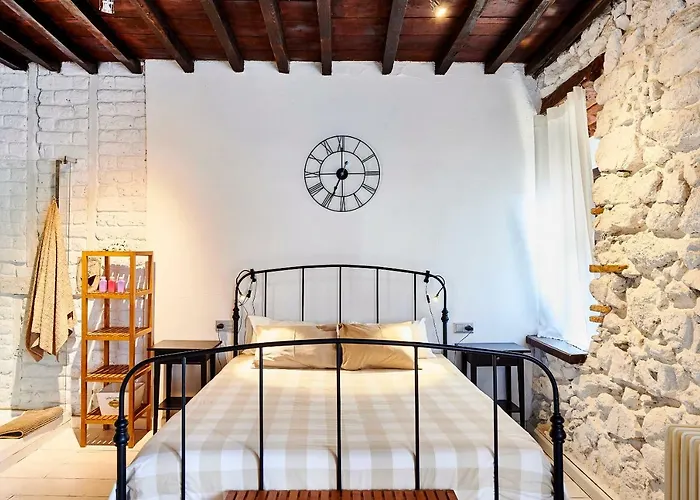 Cr 4 Estrellas La De Sentidos En Caceres